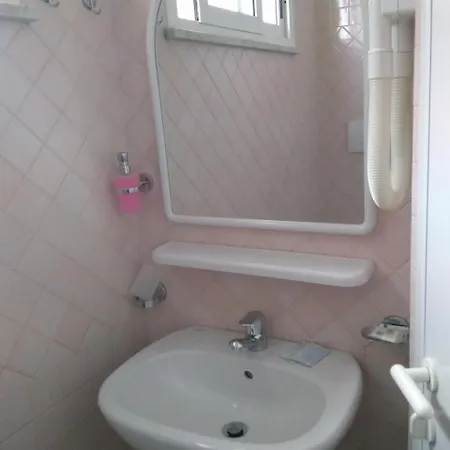 Hotel Ivana 2*