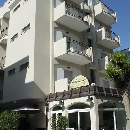 Ivana Hotel 2*